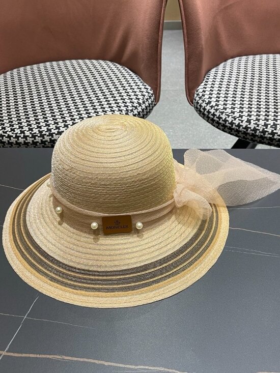 Cute Straw Sun Hat w/ Pearl Details & Bow Accent